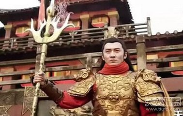 武术器械镗的技法有几种,武术兵器凤翅镏金镋