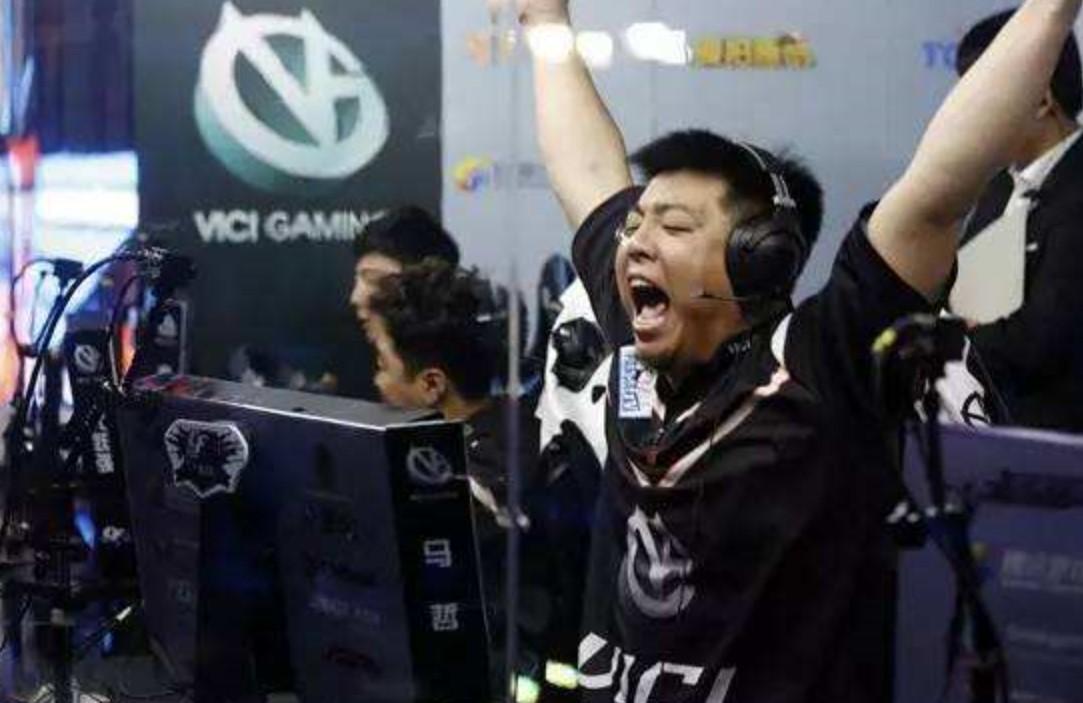 装甲键盘,eti119刀锋机械键盘测评