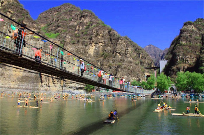 竹筏漂流桂林山涧,漂流蹦极北京