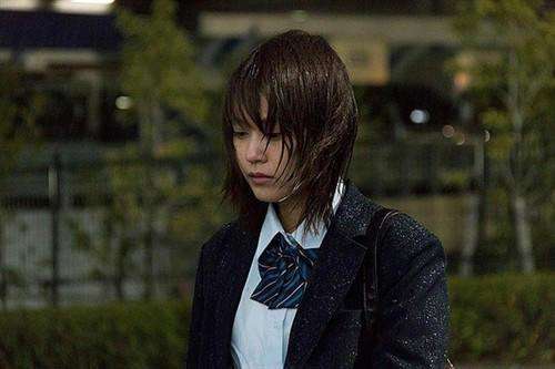 我要握紧手中坚定却又飘散的勇气