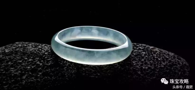 胖了手镯取不下来有什么方法,长胖了手镯摘不下来怎么办