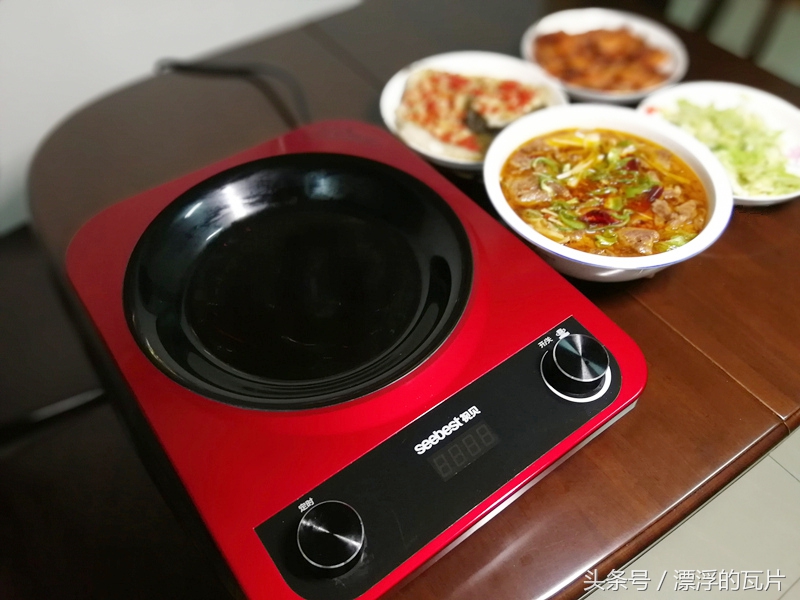 老式电磁炉用一般的锅炒菜会糊吗,电磁炉out2烧了