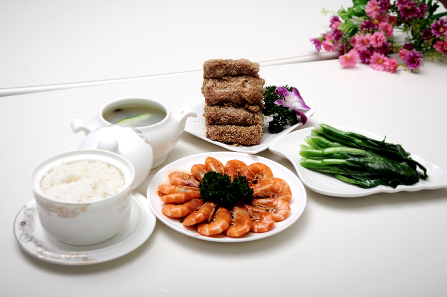 婆婆给我坐月子是应该的吗,你们坐月子婆婆是月嫂吗