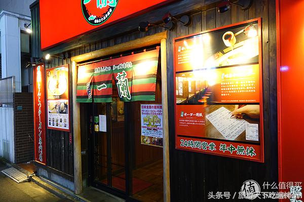 夫妻逛街买买买,夫妻日常买买买