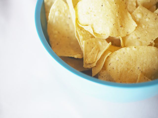 儿童水痘是怎么引起的,孩子得水痘大人如何避免传染