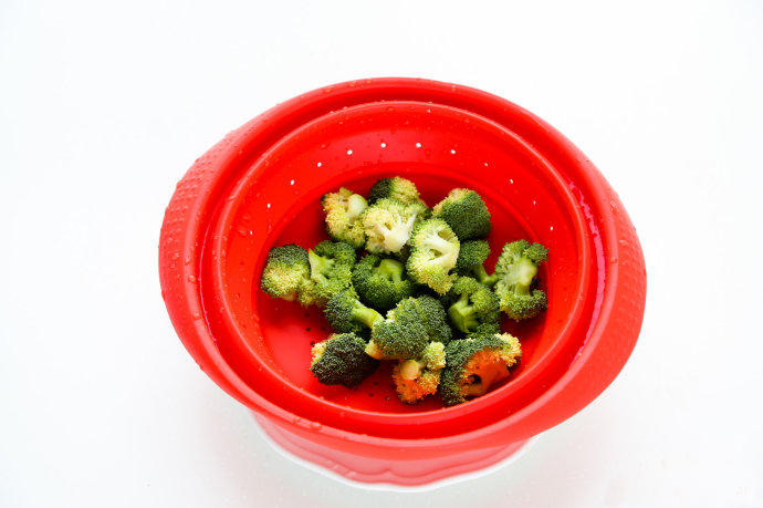 椴滆櫨鐧芥眮浼婇潰,涓夐矞浼婇潰椴滆櫨鍙ｅ懗