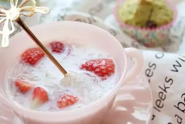 25岁后的女人多吃燕窝，至少会有这5个好处，尤其是第1个！