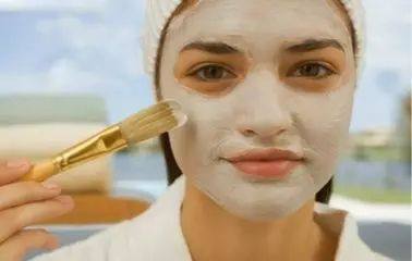 去黑头收缩毛孔的最好方法学生,去黑头收缩毛孔最有效的方法