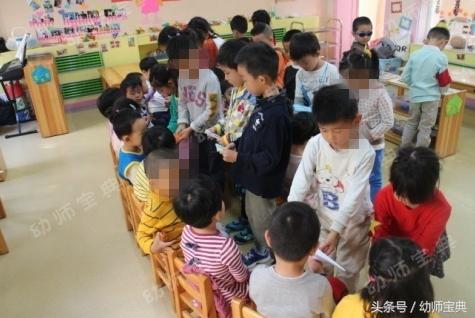 幼儿园小手拉大手主题活动计划,小班主题活动大手牵小手