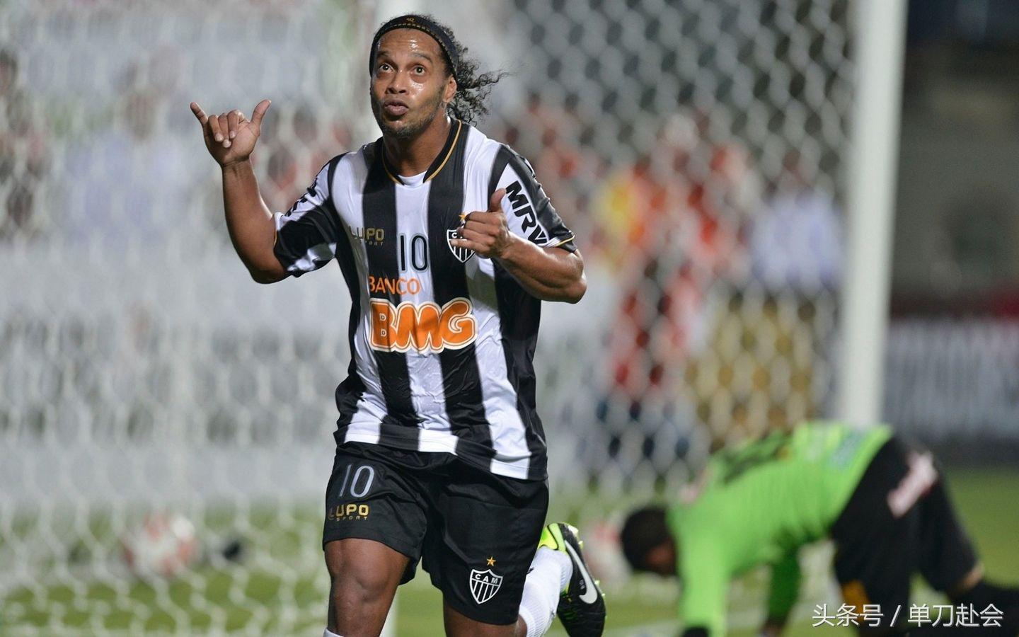 小罗巅峰时期有多强,为何小罗的足球生涯如此短暂