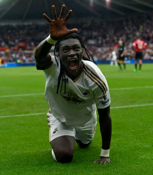 伊布足球场霸气集锦,盘点伊布在足球场上20大震撼破门