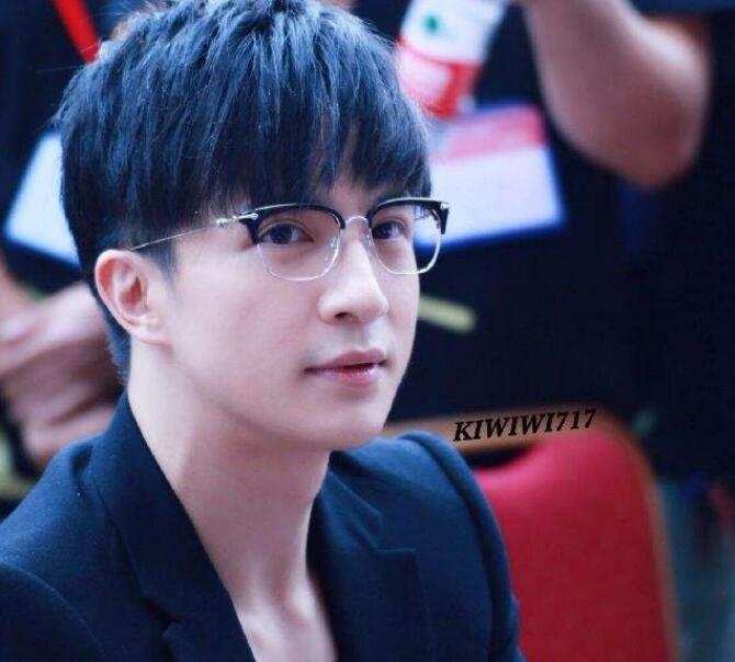 范冰冰是否开眼角,范冰冰双眼皮开眼角了吗