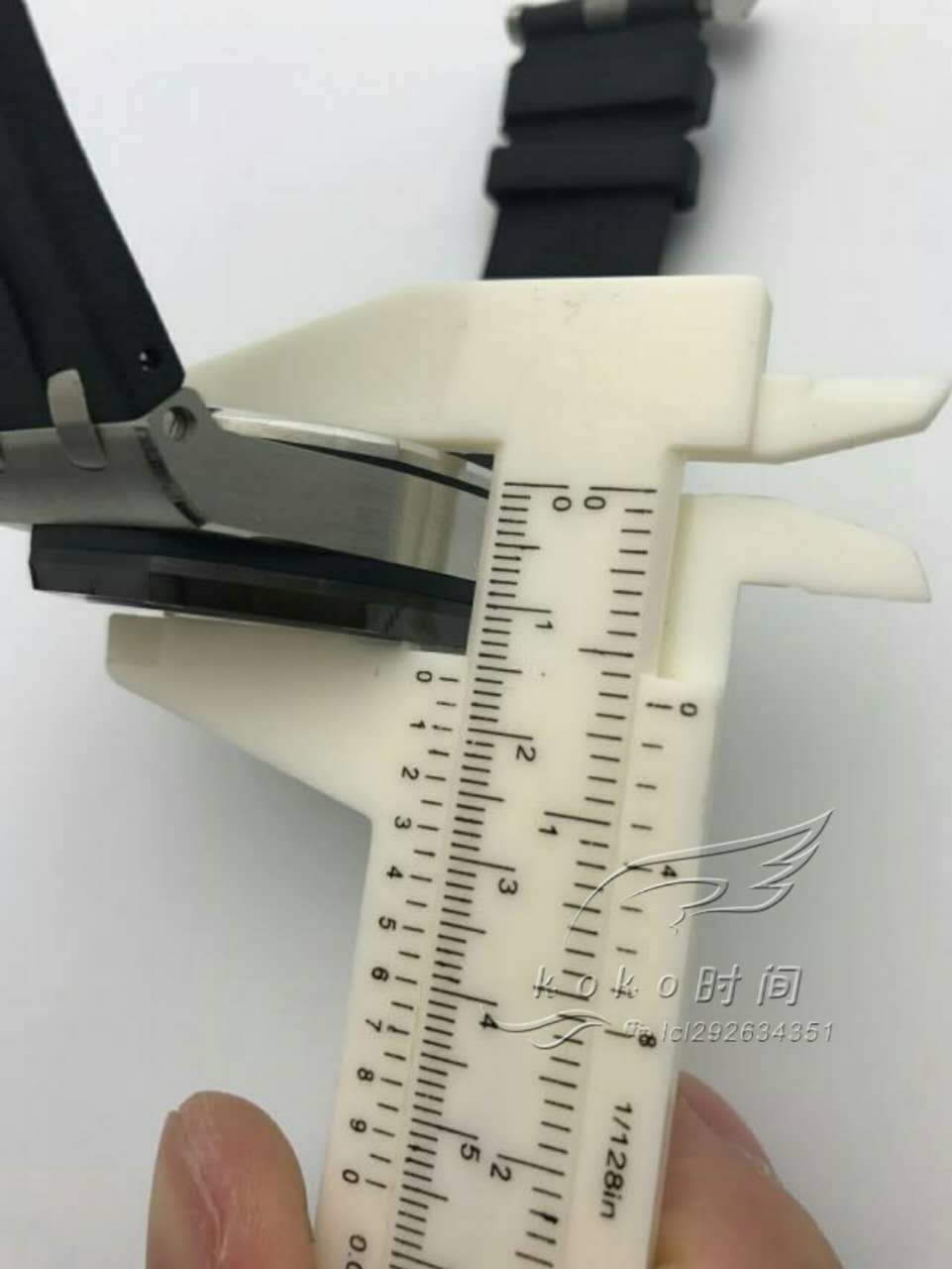 如何鉴定手表真假？手表鉴定——爱彼皇家橡树离岸型26400