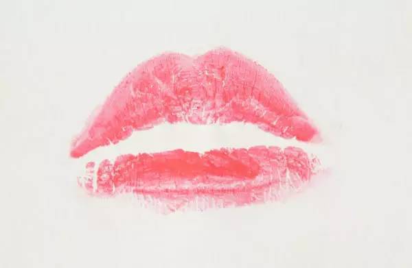 12支必买的口红颜色及价格,经典口红秋冬色号推荐必买