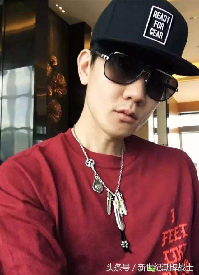 改变全世界饰品概念的人，有人说他的饰品定将传承百年