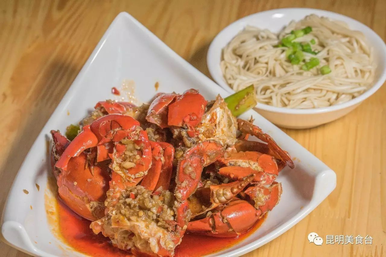 昆明排队到腿软的14家民间老店，吃过6家以上算你厉害