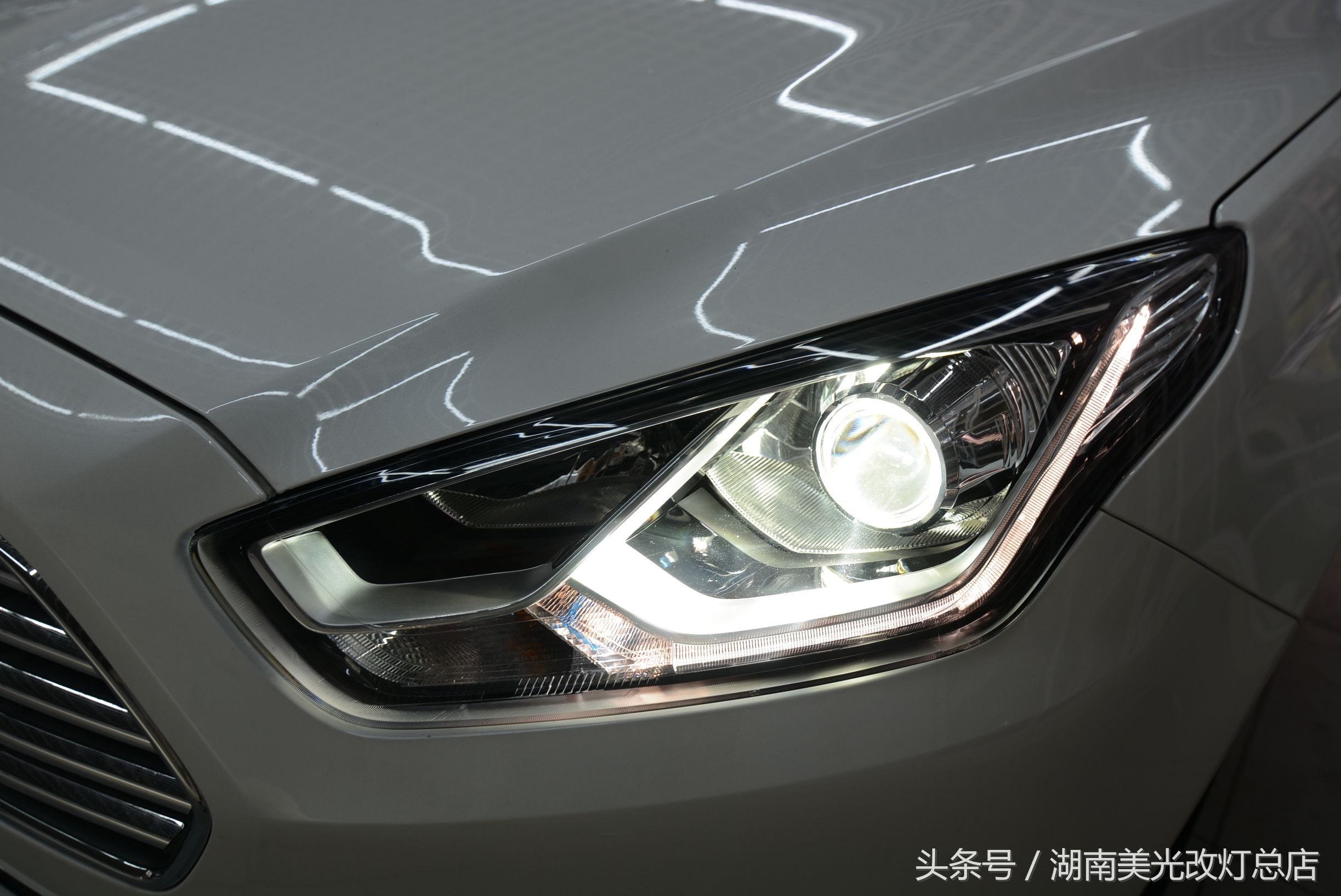 改灯的朋友圈说说,改车灯的说说文案