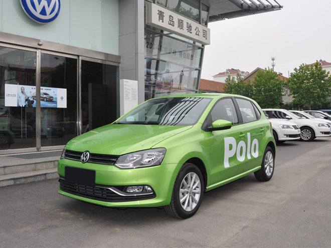 奥迪a3和奔驰a200两厢哪个值得买,奥迪a3两厢车1.4t进口2013年图片