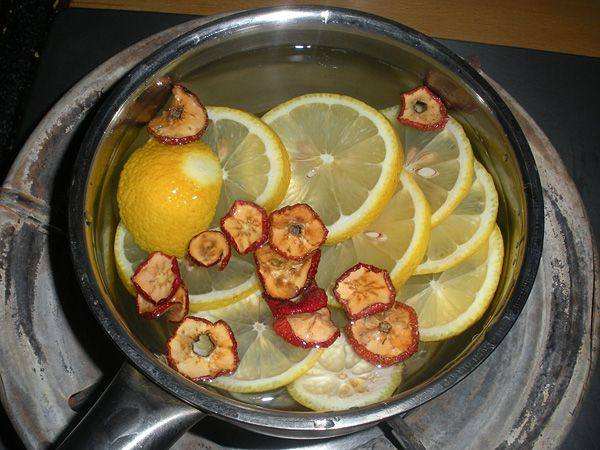 右上腹隐痛有哪些原因胆囊炎,右上腹隐痛是怎么回事胆囊炎