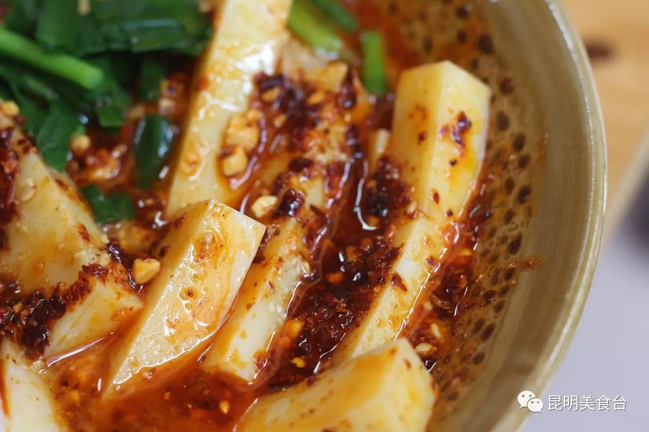 昆明排队到腿软的14家民间老店，吃过6家以上算你厉害