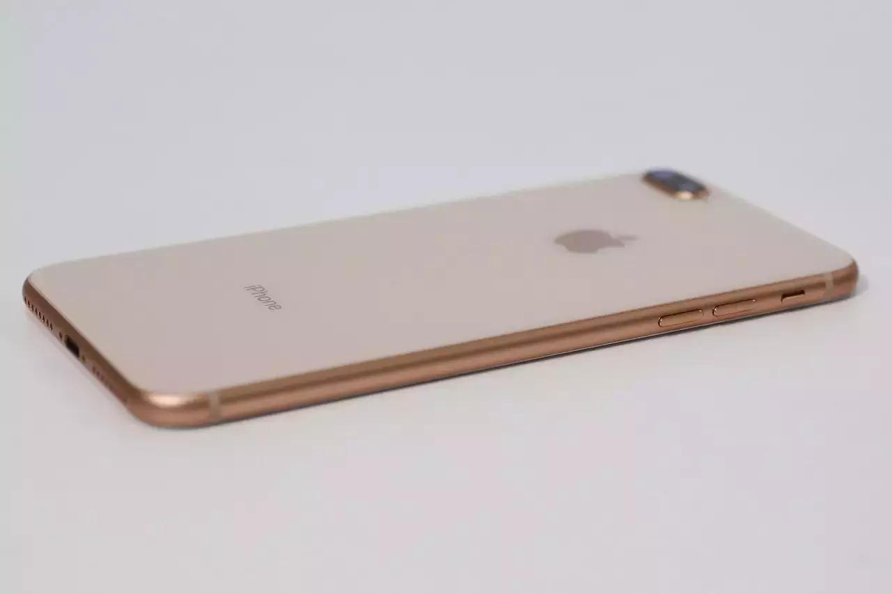 苹果8和苹果7哪个更好用,苹果8和苹果7哪个好用