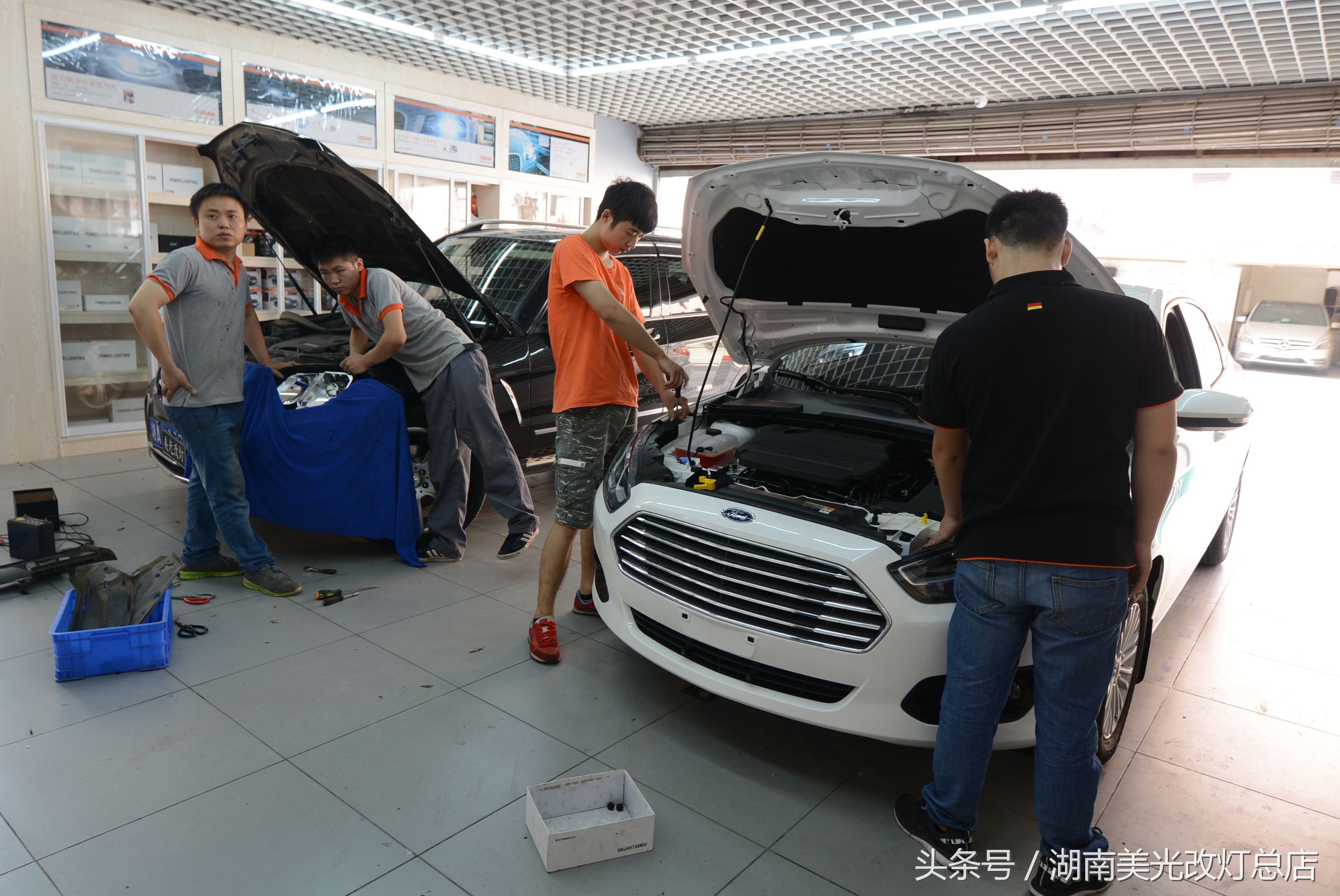 改灯的朋友圈说说,改车灯的说说文案