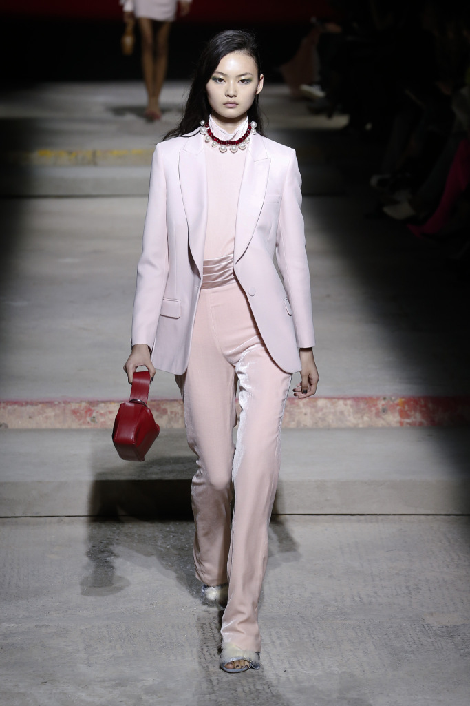 2018春夏伦敦时装周丨Burberry之外，还有什么可看？