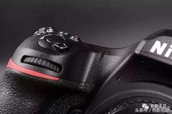 尼康d810和d850电池盒通用吗,尼康d850与d810操作有什么区别