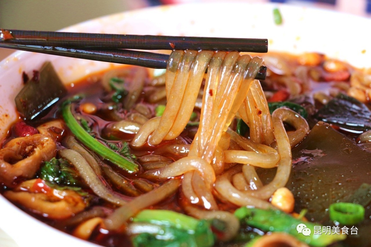 昆明排队到腿软的14家民间老店，吃过6家以上算你厉害