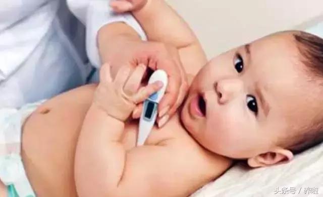 宝宝竟然“冷冰冰”？新手宝妈别慌，看完就知道了！