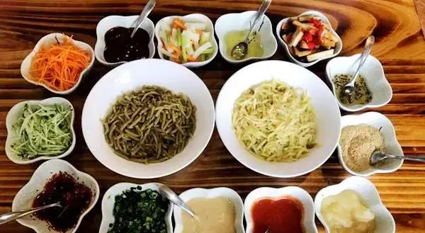 银川必吃的十大特色小吃的名字,十一银川美食推荐必吃