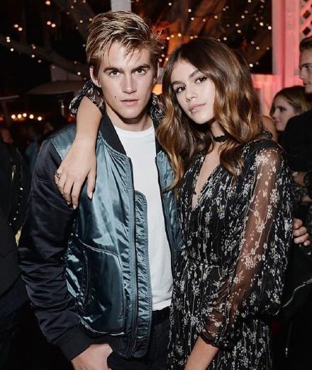 kaiagerber辛迪克劳馥,辛迪克劳馥的女儿kaia首秀