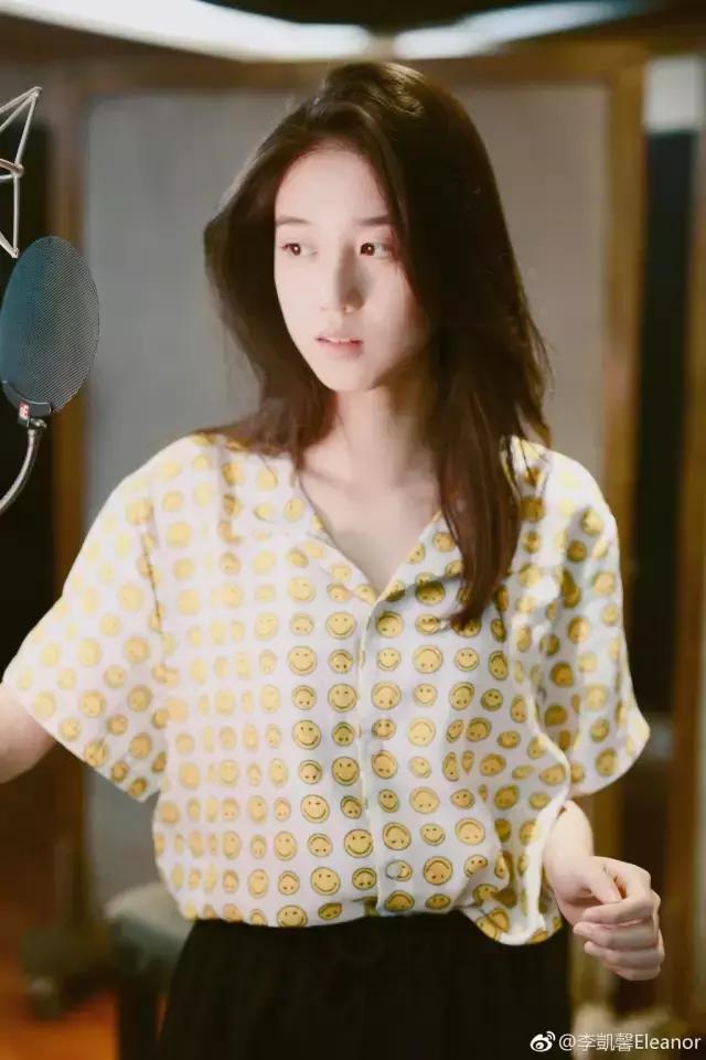 99后北影校花王俊凯同学,出演苹果广告,刚大一就拍了腾讯网剧