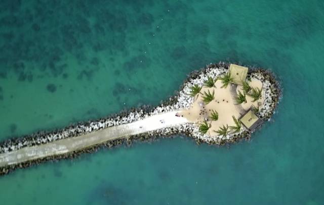 mike帅气腹肌,mike露腹肌