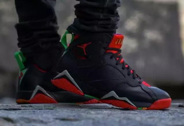 论最会穿鞋的兔子，我只服他！兔八哥鞋款大盘点