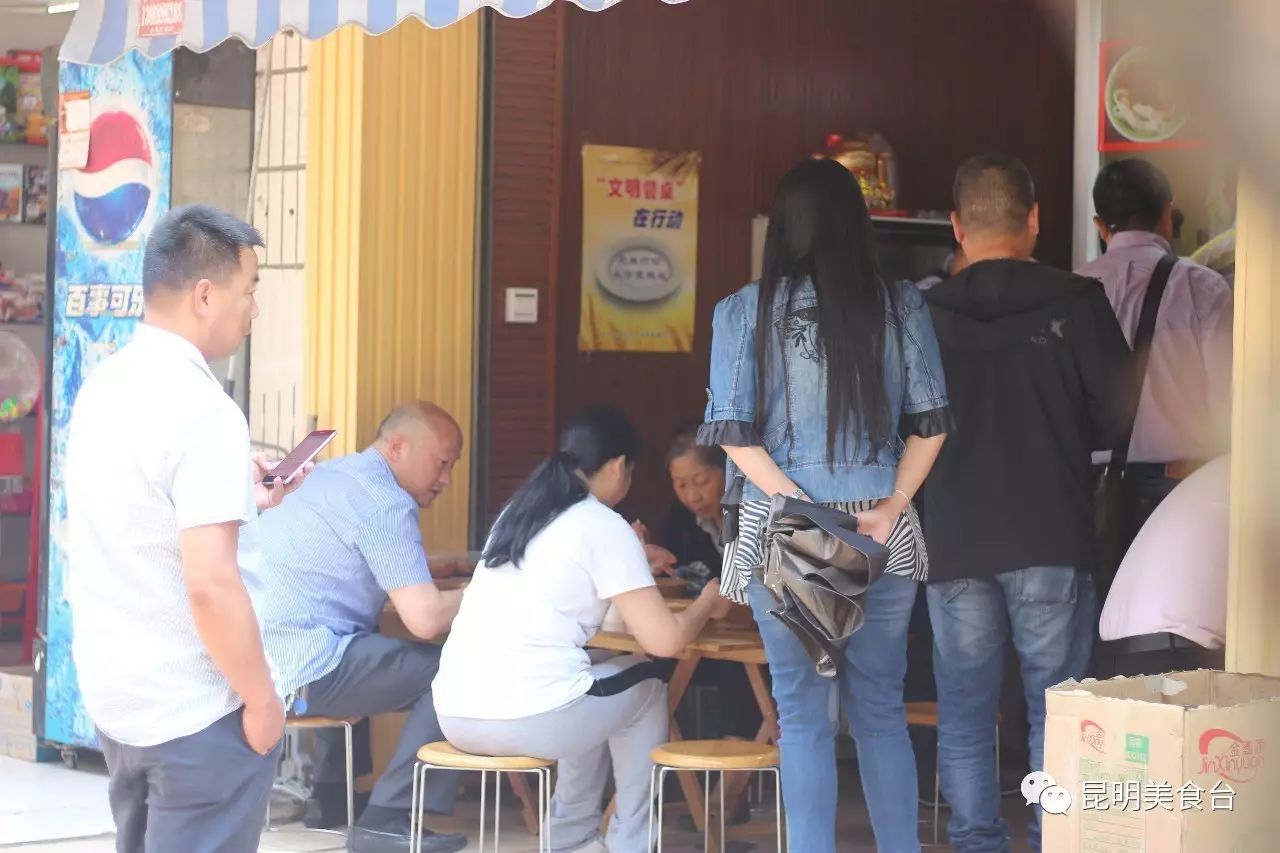 昆明排队到腿软的14家民间老店，吃过6家以上算你厉害