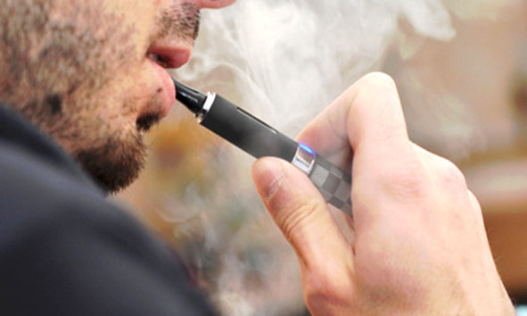 用电子烟的危害和注意事项,短期用电子烟的危害