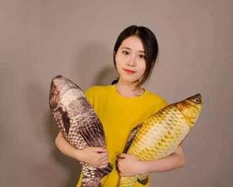 Facebook营销：办公室小野野遍全球