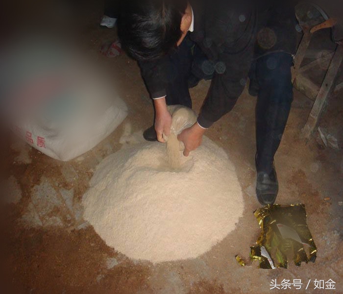 制作发酵床的技术视频教程,发酵床的制作方法和配方