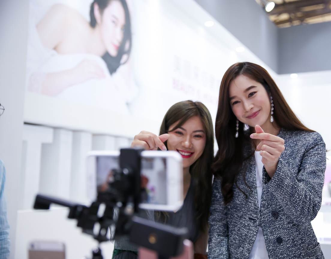 泰国snailwhite精华液怎么样,泰国snailwhite洗面奶