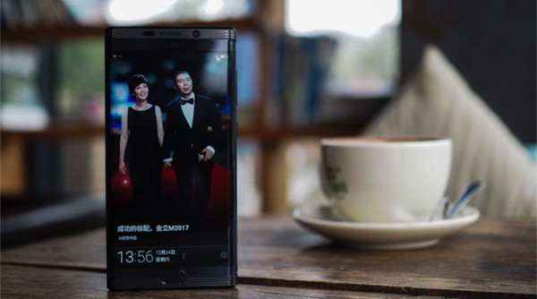 百分之九十九的人猜到开头却没有猜到结尾的大容量电池手机