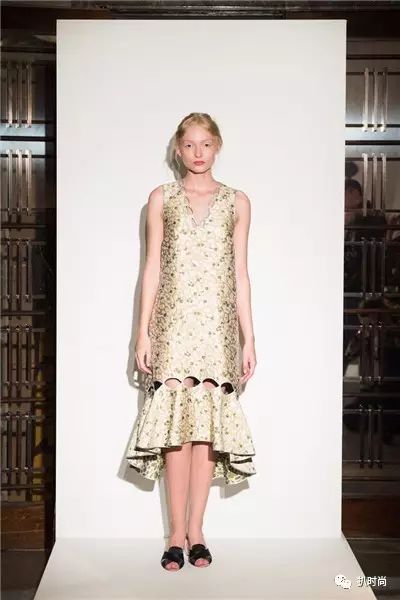 2018春夏伦敦时装周丨Burberry之外，还有什么可看？