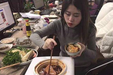 Facebook营销：办公室小野野遍全球