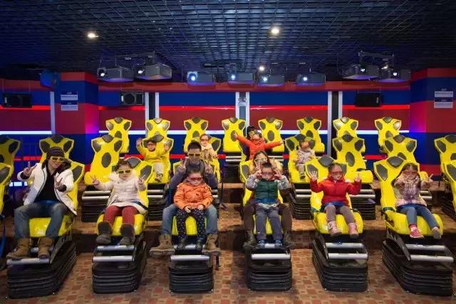 跑跑卡丁车竞速酷玩节,饼干酷跑最新版本