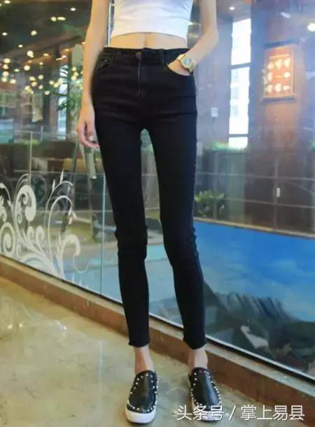 今年秋季流行穿裙子裤子超级时髦,2020年冬季最流行女装裤子