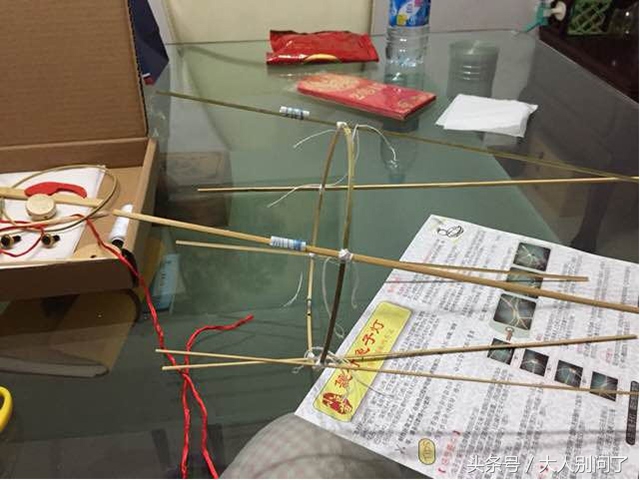 怎么用红包做中秋节兔子灯笼,幼儿园中秋节灯笼手工兔子