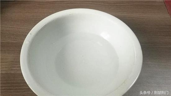 打不开玻璃瓶盖怎么办,玻璃瓶打不开盖有什么技巧