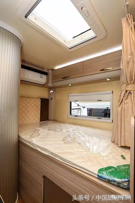 带麻将机ktv洗衣机的房车,35万带麻将桌的房车