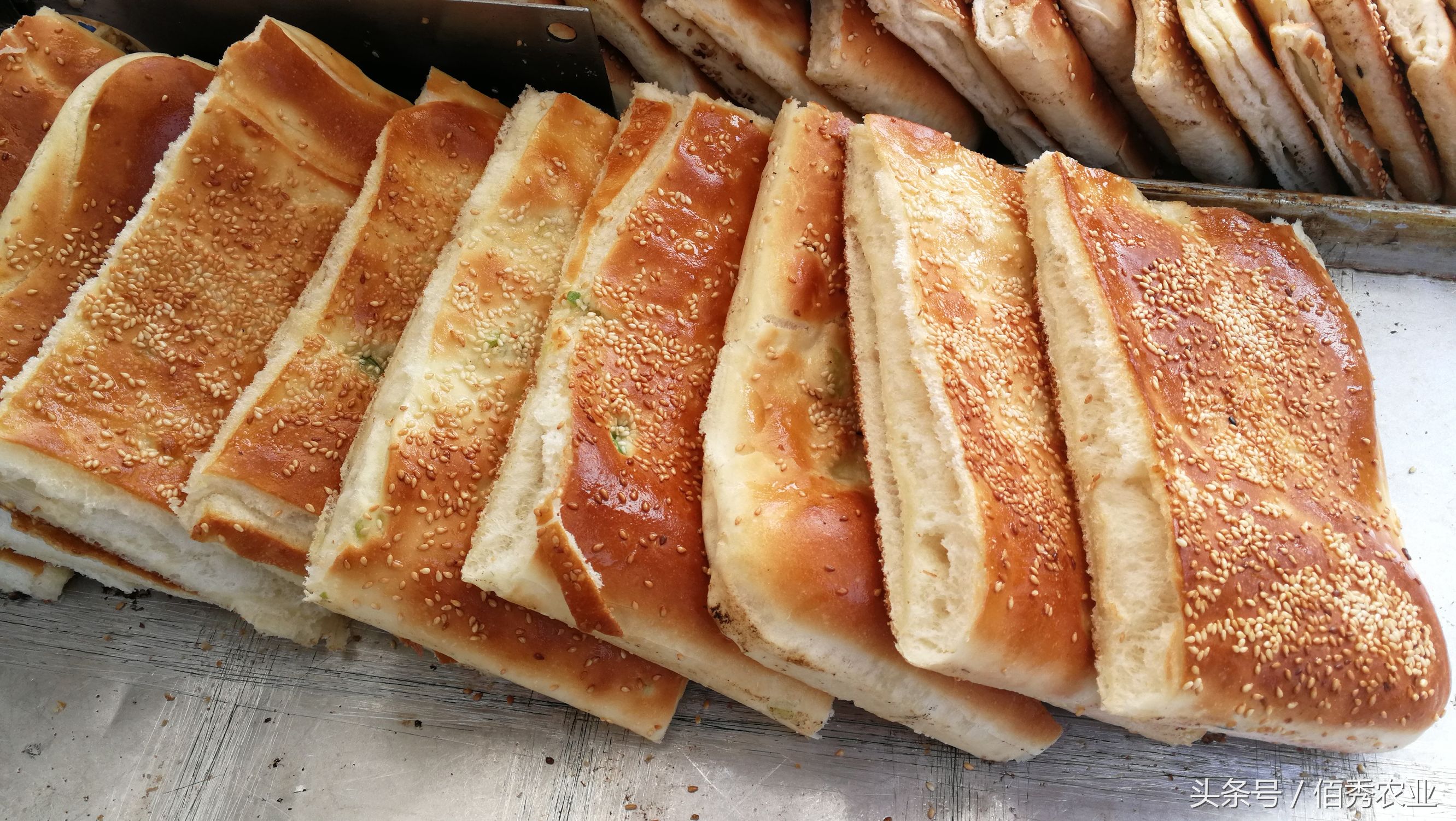 在乡村路边摆摊能挣钱吗,农村摆摊一天能赚多少钱