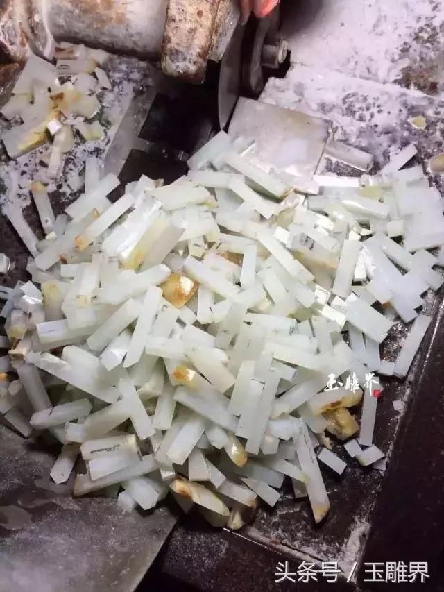 车珠子费料么,车珠子容易车裂